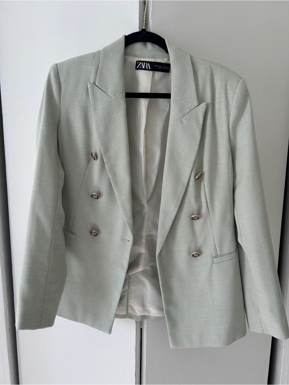 Zara Women’s Blazer